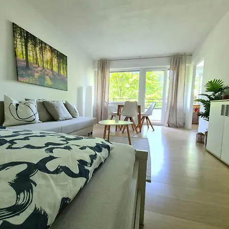 Apartment Gemuetliche Wohnung, Schnell In Koeln, Messe, Stadion & Phantasialand Erftstadt
